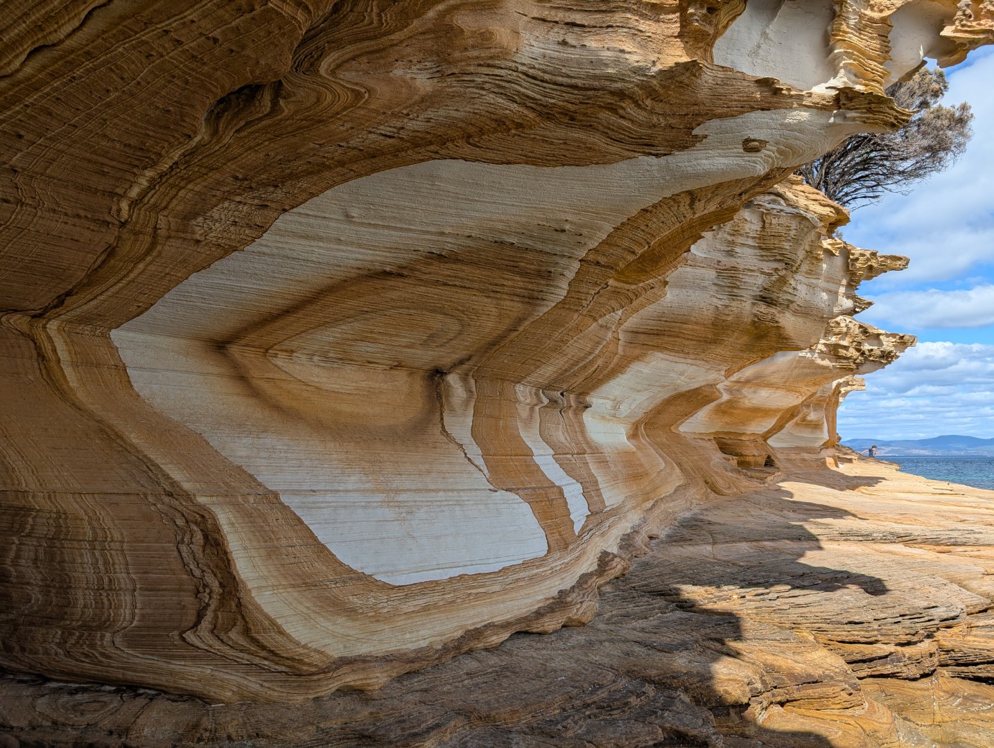 Climbing Around the Beautiful Rocks of Tasmania